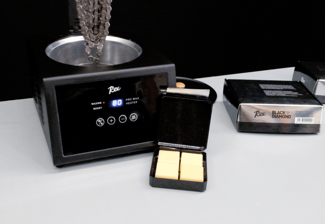 Transformer Block additive for hot wax 40g - Image 6